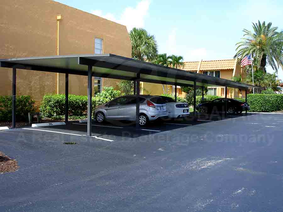 NAPLES BAY CLUB Covered Parking